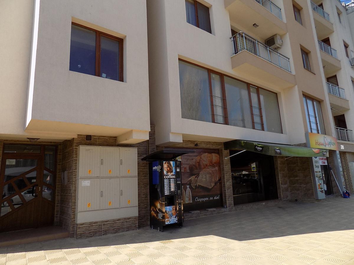 Apartment Silvi Varna Exterior foto